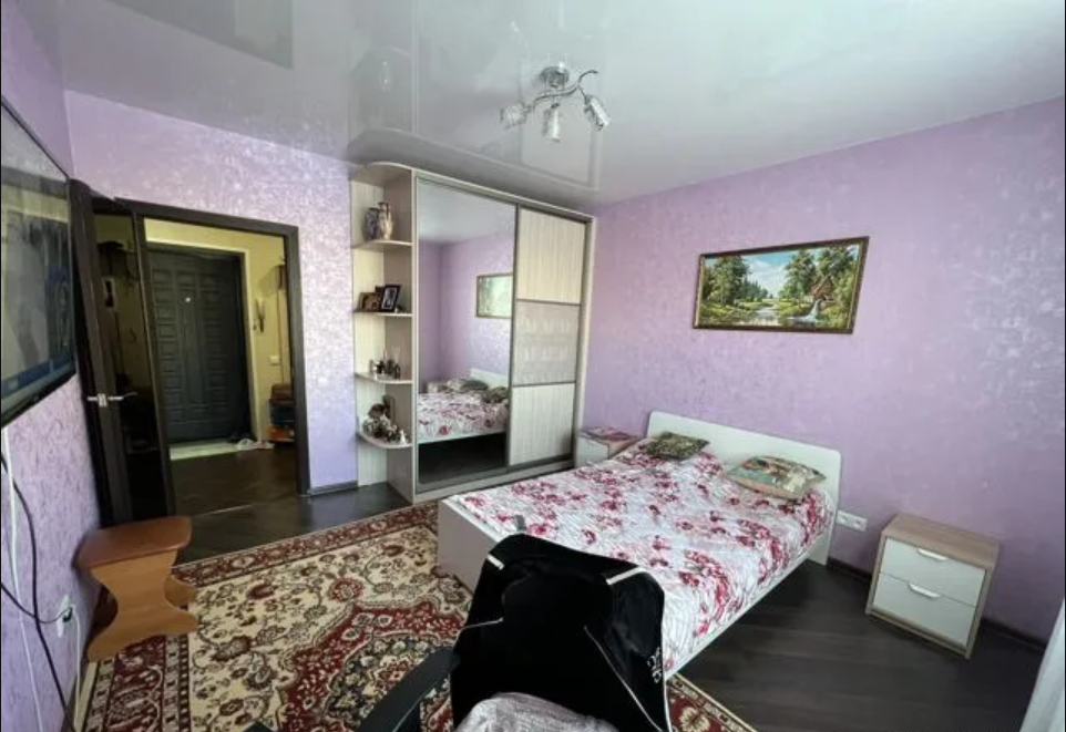Продажа 2-комнатной квартиры, Омск, Ватутина,  29
