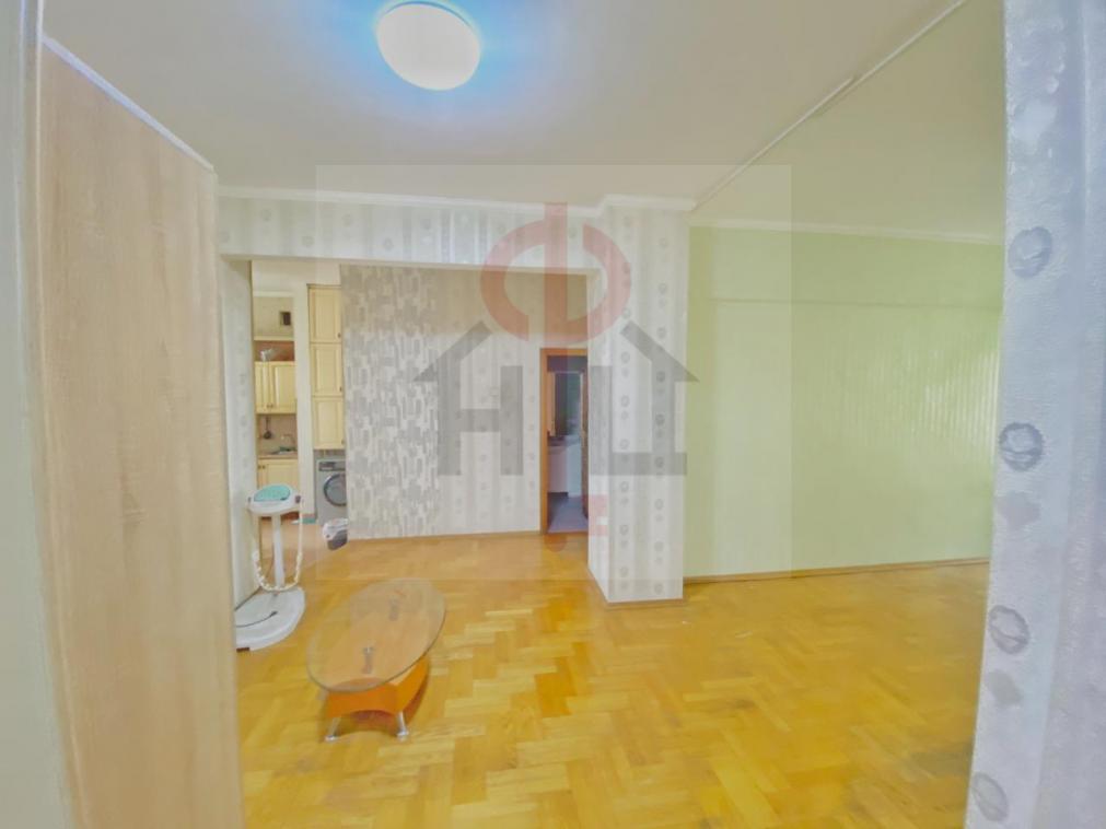 Продам квартиру в Москве по адресу Радио, 10 с9, площадь 96 квм Недвижимость Москва (Россия) Хорошая просторная квартира