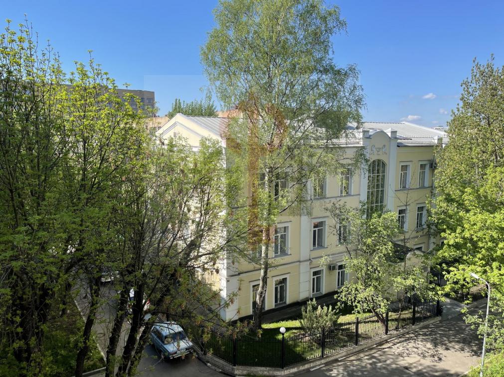 Продам квартиру в Москве по адресу Радио, 10 с9, площадь 96 квм Недвижимость Москва (Россия) Хорошая просторная квартира