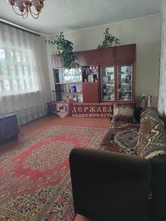 Продам дом в Кемерово по адресу Кедровая, 6, площадь 806 квм Недвижимость Кемеровская  область (Россия)